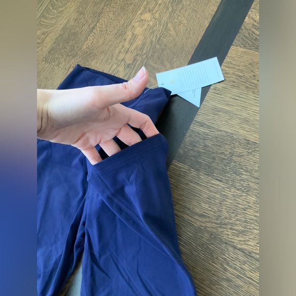 BUFFBUNNY Nubre Rosa Side Pocket Leggings Dark Blue BRAND NEW Size Small - Picture 8 of 12